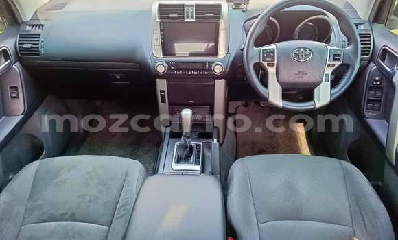 Comprar Novo Toyota Land Cruiser Prado Branco Carro em Maputo em Maputo Comprar Novo Toyota Land Cruiser Prado Branco Carro em Maputo em Maputo