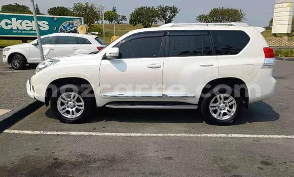 Comprar Novo Toyota Land Cruiser Prado Branco Carro em Maputo em Maputo Comprar Novo Toyota Land Cruiser Prado Branco Carro em Maputo em Maputo