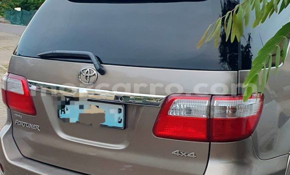 Nunua Ilio tumika Toyota Fortuner Nyingine Gari ndani ya Maputo nchini Maputo Nunua Ilio tumika Toyota Fortuner Nyingine Gari ndani ya Maputo nchini Maputo