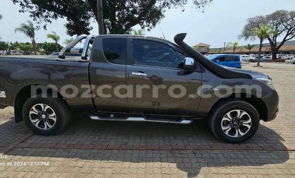 Tenga Tsaru Mazda BT-50 Zvimwe Mota in Maputo in Maputo Tenga Tsaru Mazda BT-50 Zvimwe Mota in Maputo in Maputo