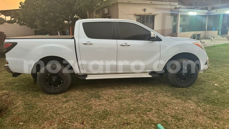 Big with watermark mazda bt 50 maputo maputo 29657