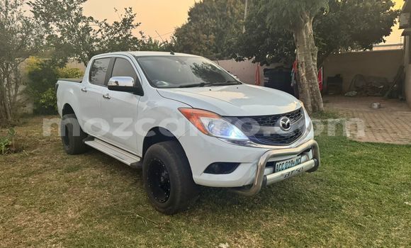 Tenga Tsaru Mazda BT-50 Chena Mota in Maputo in Maputo Tenga Tsaru Mazda BT-50 Chena Mota in Maputo in Maputo