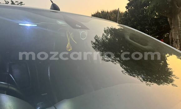 Tenga Tsaru Mazda BT-50 Chena Mota in Maputo in Maputo Tenga Tsaru Mazda BT-50 Chena Mota in Maputo in Maputo