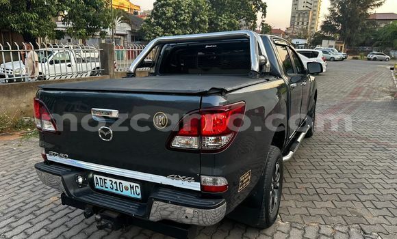 Comprar Usado Mazda BT-50 De outros Carro em Maputo em Maputo Comprar Usado Mazda BT-50 De outros Carro em Maputo em Maputo