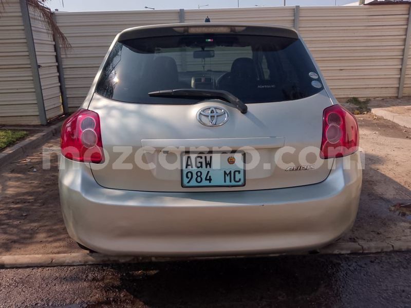 Big with watermark toyota auris maputo maputo 29663