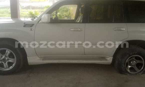 Buy Used Toyota Land Cruiser White Car in Maputo in Maputo Buy Used Toyota Land Cruiser White Car in Maputo in Maputo