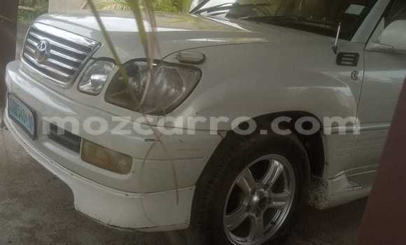 Buy Used Toyota Land Cruiser White Car in Maputo in Maputo Buy Used Toyota Land Cruiser White Car in Maputo in Maputo
