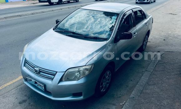 Comprar Usado Toyota Axio Azul Carro em Maputo em Maputo