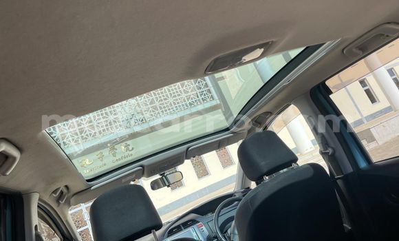 Comprar Usado Toyota Ractis Verde Carro em Maputo em Maputo Comprar Usado Toyota Ractis Verde Carro em Maputo em Maputo