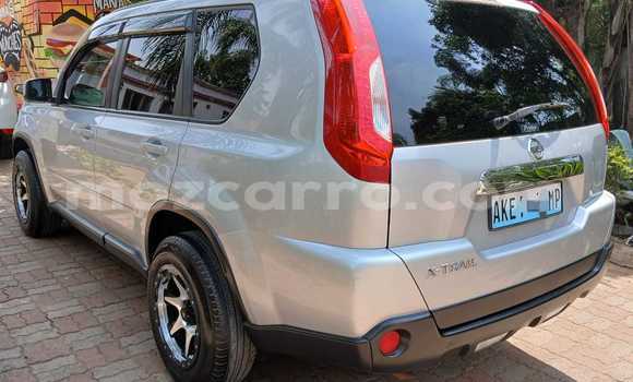 Comprar Usado Nissan X-Trail Prata Carro em Maputo em Maputo Comprar Usado Nissan X-Trail Prata Carro em Maputo em Maputo
