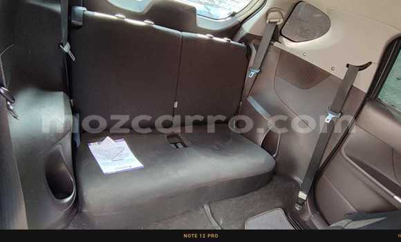 Nunua Ilio tumika Toyota iQ Brown Gari ndani ya Maputo nchini Maputo Nunua Ilio tumika Toyota iQ Brown Gari ndani ya Maputo nchini Maputo