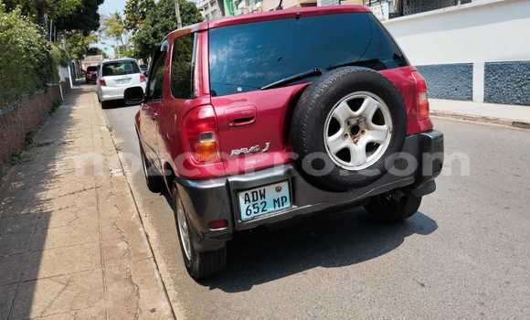 Nunua Ilio tumika Toyota RAV4 Nyingine Gari ndani ya Maputo nchini Maputo Nunua Ilio tumika Toyota RAV4 Nyingine Gari ndani ya Maputo nchini Maputo