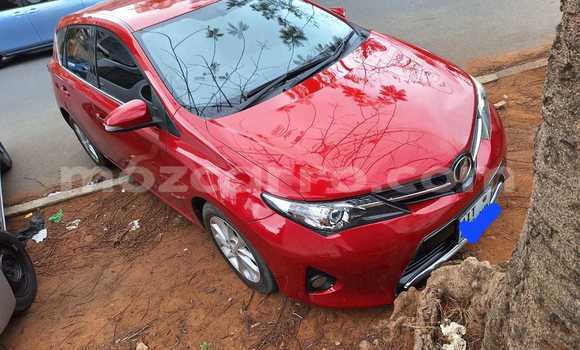 Comprar Usado Toyota Auris Vermelho Carro em Maputo em Maputo Comprar Usado Toyota Auris Vermelho Carro em Maputo em Maputo