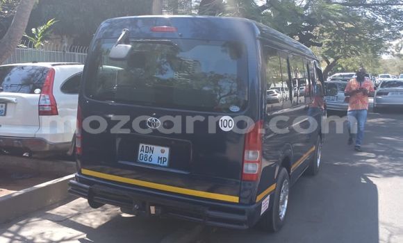 Nunua Ilio tumika Toyota Hiace Bluu Gari ndani ya Maputo nchini Maputo Nunua Ilio tumika Toyota Hiace Bluu Gari ndani ya Maputo nchini Maputo