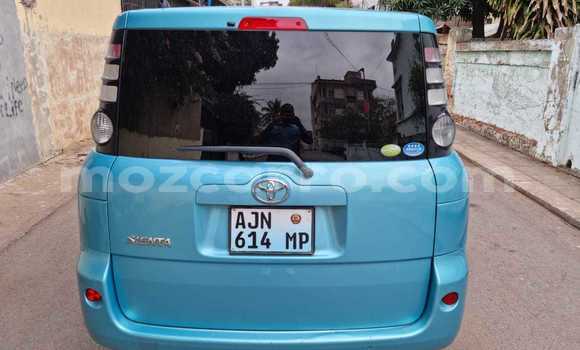 Nunua Ilio tumika Toyota Sienta Bluu Gari ndani ya Maputo nchini Maputo Nunua Ilio tumika Toyota Sienta Bluu Gari ndani ya Maputo nchini Maputo