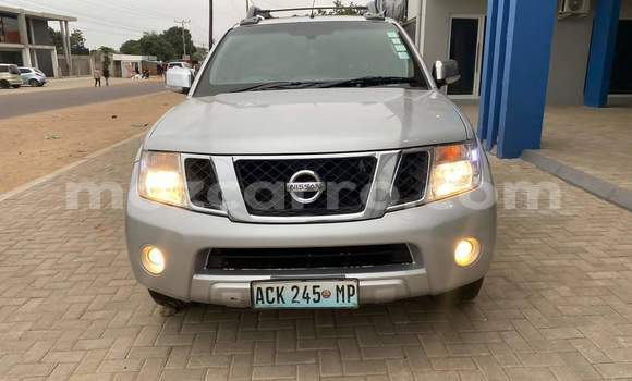 Tenga Tsaru Nissan Navara Zvimwe Mota in Maputo in Maputo Tenga Tsaru Nissan Navara Zvimwe Mota in Maputo in Maputo