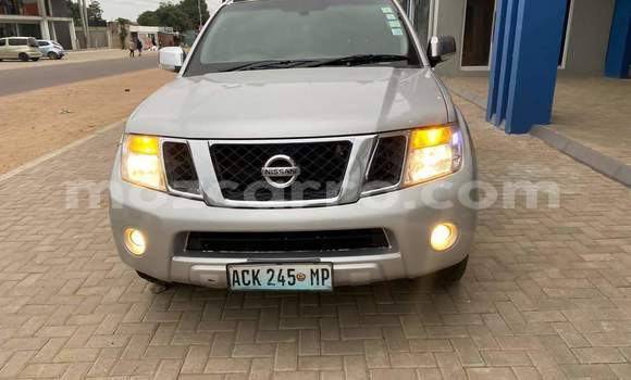 Tenga Tsaru Nissan Navara Zvimwe Mota in Maputo in Maputo Tenga Tsaru Nissan Navara Zvimwe Mota in Maputo in Maputo