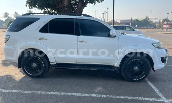 Comprar Usado Toyota Fortuner Branco Carro em Maputo em Maputo Comprar Usado Toyota Fortuner Branco Carro em Maputo em Maputo