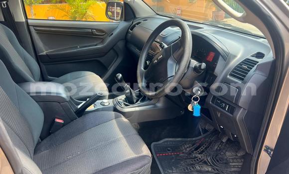 Buy Used Isuzu KB White Car in Maputo in Maputo Buy Used Isuzu KB White Car in Maputo in Maputo