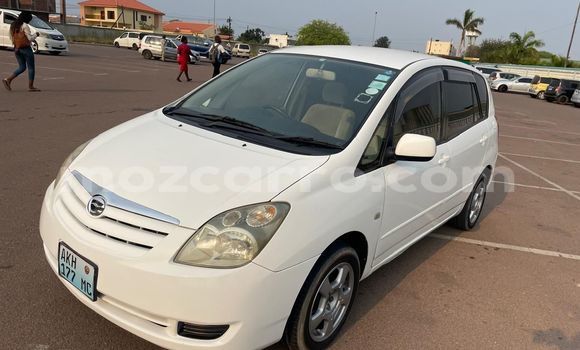 Comprar Usado Toyota Spacio Branco Carro em Maputo em Maputo Comprar Usado Toyota Spacio Branco Carro em Maputo em Maputo