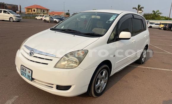 Comprar Usado Toyota Spacio Branco Carro em Maputo em Maputo Comprar Usado Toyota Spacio Branco Carro em Maputo em Maputo