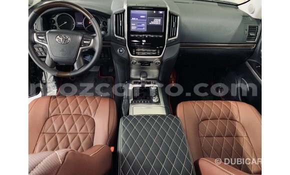 Buy Import Toyota Land Cruiser Black Car in Import - Dubai in Cabo Delgado Buy Import Toyota Land Cruiser Black Car in Import - Dubai in Cabo Delgado