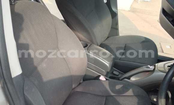 Comprar Usado Toyota Auris De outros Carro em Maputo em Maputo Comprar Usado Toyota Auris De outros Carro em Maputo em Maputo