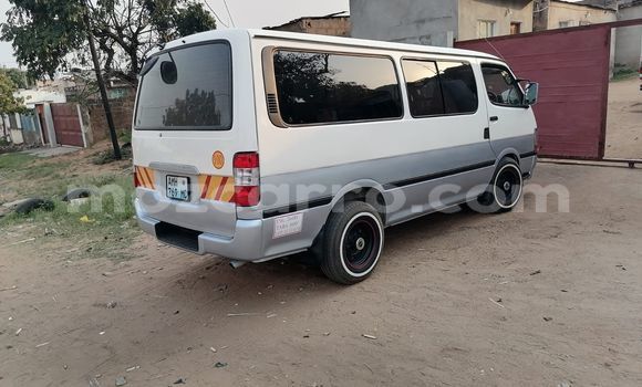 Comprar Usado Toyota Hiace Preto Carro em Maputo em Maputo Comprar Usado Toyota Hiace Preto Carro em Maputo em Maputo