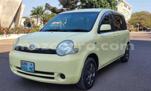 Nunua Ilio tumika Toyota Sienta Nyingine Gari ndani ya Maputo nchini Maputo