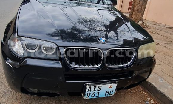 Nunua Ilio tumika BMW X3 Nyeusi Gari ndani ya Maputo nchini Maputo Nunua Ilio tumika BMW X3 Nyeusi Gari ndani ya Maputo nchini Maputo