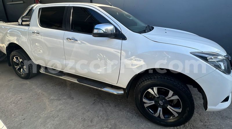 Big with watermark mazda bt 50 maputo maputo 29756