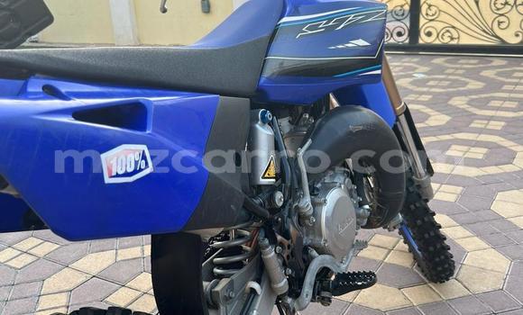 Comprar Usado Yamaha YZ 85 Azul Moto em Maputo em Maputo