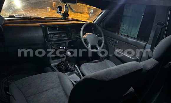 Tenga Tsaru Mitsubishi Colt Chena Mota in Maputo in Maputo Tenga Tsaru Mitsubishi Colt Chena Mota in Maputo in Maputo