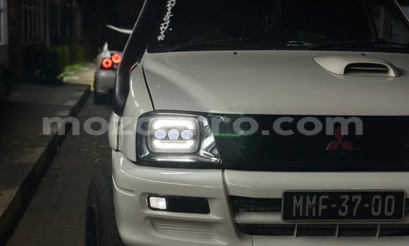 Tenga Tsaru Mitsubishi Colt Chena Mota in Maputo in Maputo Tenga Tsaru Mitsubishi Colt Chena Mota in Maputo in Maputo