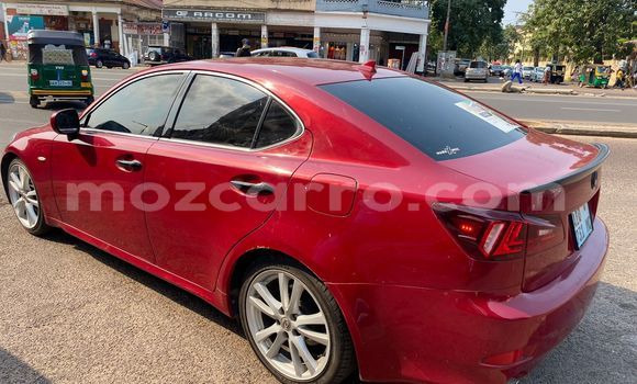 Comprar Novo Lexus IS Vermelho Carro em Maputo em Maputo Comprar Novo Lexus IS Vermelho Carro em Maputo em Maputo