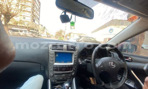 Comprar Novo Lexus IS Vermelho Carro em Maputo em Maputo Comprar Novo Lexus IS Vermelho Carro em Maputo em Maputo