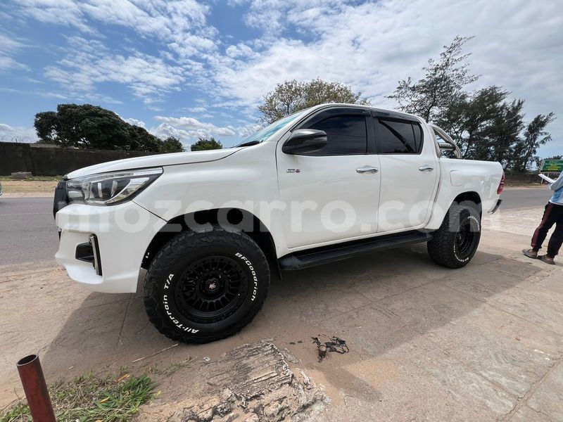 Big with watermark toyota hiluxe revo maputo maputo 29789