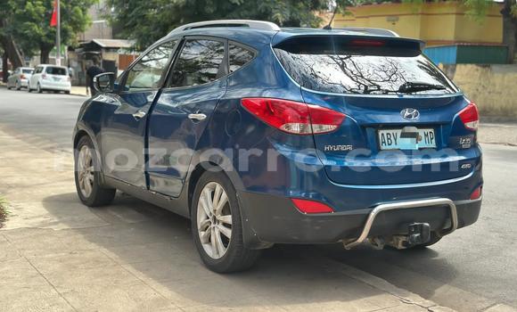 Nunua Ilio tumika Hyundai ix35 Bluu Gari ndani ya Maputo nchini Maputo Nunua Ilio tumika Hyundai ix35 Bluu Gari ndani ya Maputo nchini Maputo