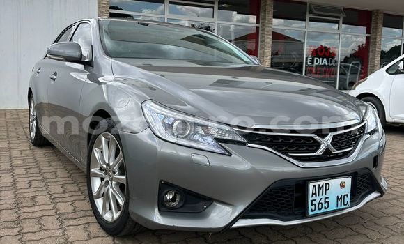 Tenga Itsva Toyota Mark X Sirivha Mota in Maputo in Maputo