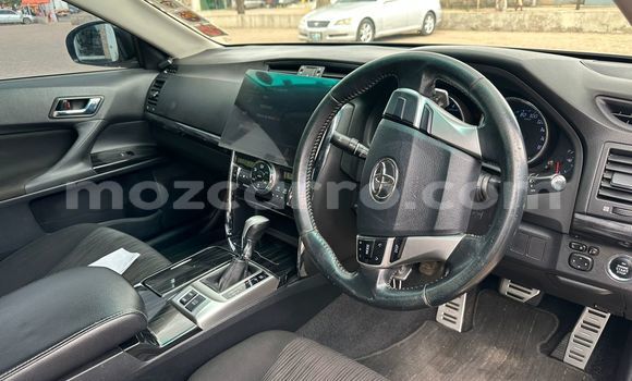 Comprar Novo Toyota Mark X Prata Carro em Maputo em Maputo Comprar Novo Toyota Mark X Prata Carro em Maputo em Maputo