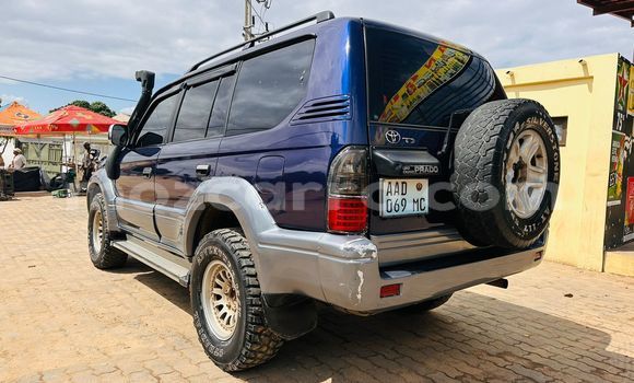 Nunua Ilio tumika Toyota Land Cruiser Prado Bluu Gari ndani ya Maputo nchini Maputo Nunua Ilio tumika Toyota Land Cruiser Prado Bluu Gari ndani ya Maputo nchini Maputo