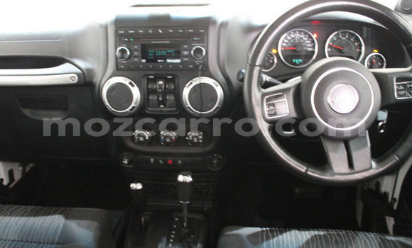 Buy Used Jeep Wrangler White Car in Maputo in Maputo Buy Used Jeep Wrangler White Car in Maputo in Maputo
