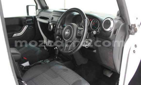 Buy Used Jeep Wrangler White Car in Maputo in Maputo Buy Used Jeep Wrangler White Car in Maputo in Maputo