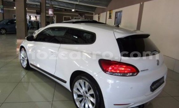 Comprar Usado Volkswagen Scirocco Branco Carro em Maputo em Maputo Comprar Usado Volkswagen Scirocco Branco Carro em Maputo em Maputo