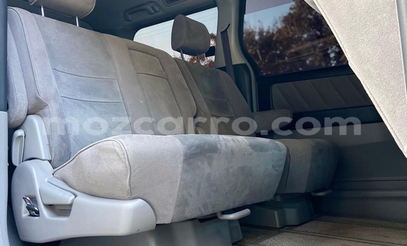 Comprar Usado Toyota Alphard De outros Carro em Maputo em Maputo Comprar Usado Toyota Alphard De outros Carro em Maputo em Maputo