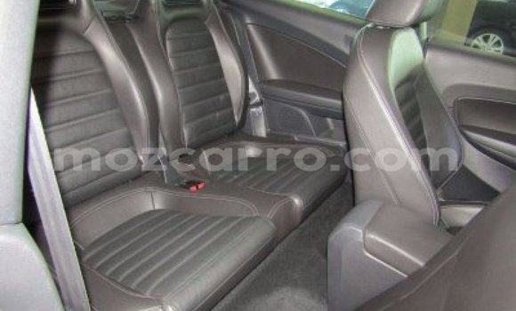 Comprar Usado Volkswagen Scirocco Branco Carro em Maputo em Maputo Comprar Usado Volkswagen Scirocco Branco Carro em Maputo em Maputo