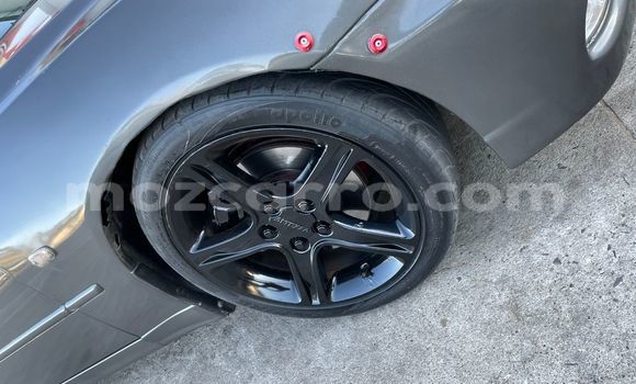 Nunua Ilio tumika Toyota Altezza Brown Gari ndani ya Maputo nchini Maputo Nunua Ilio tumika Toyota Altezza Brown Gari ndani ya Maputo nchini Maputo
