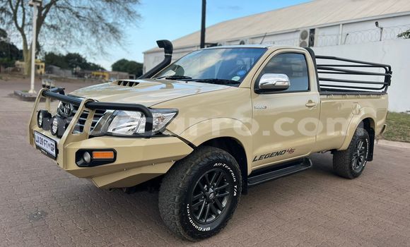 Nunua Ilio tumika Toyota Hilux Brown Gari ndani ya Maputo nchini Maputo Nunua Ilio tumika Toyota Hilux Brown Gari ndani ya Maputo nchini Maputo
