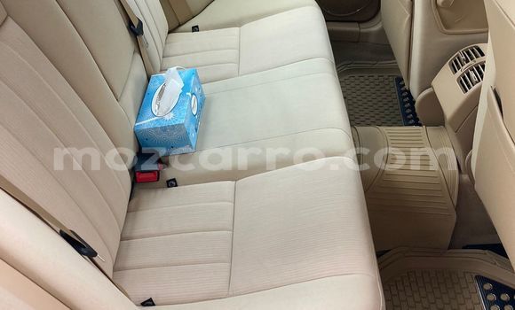 Comprar Usado Mercedes-Benz C-Classe Prata Carro em Maputo em Maputo Comprar Usado Mercedes-Benz C-Classe Prata Carro em Maputo em Maputo