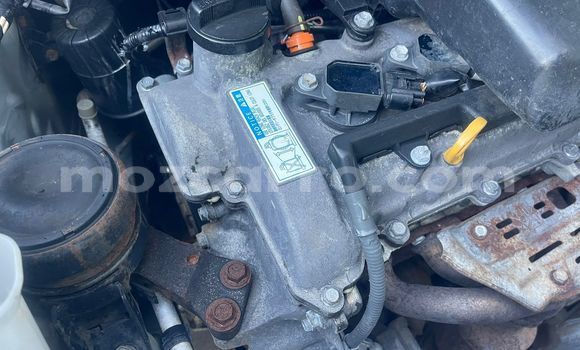 Tenga Tsaru Toyota Vitz Zvimwe Mota in Maputo in Maputo Tenga Tsaru Toyota Vitz Zvimwe Mota in Maputo in Maputo